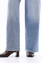ONESO Classic High Rise Straight Jeans