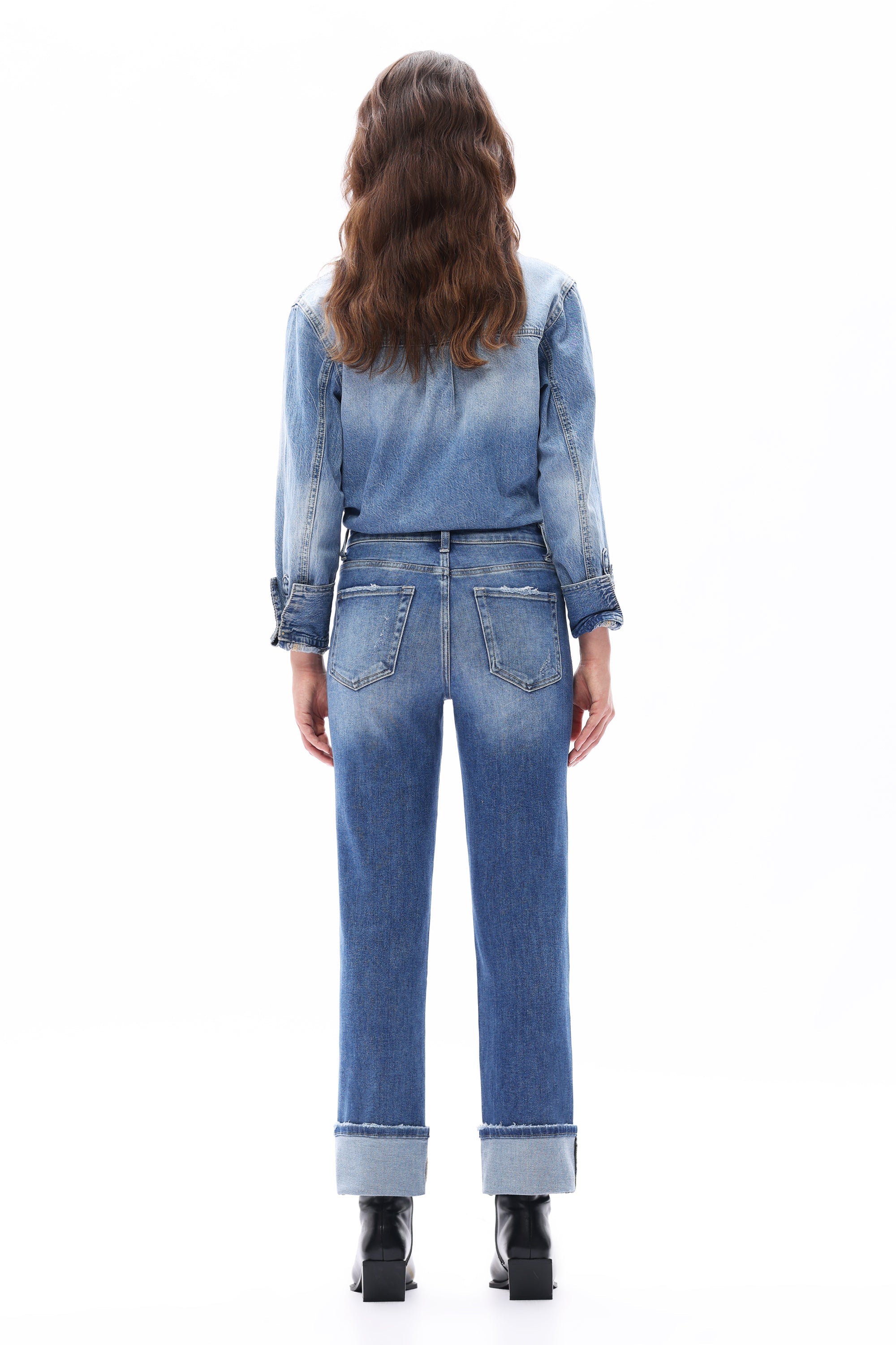 ONESO Polished Mid Rise Straight Jeans