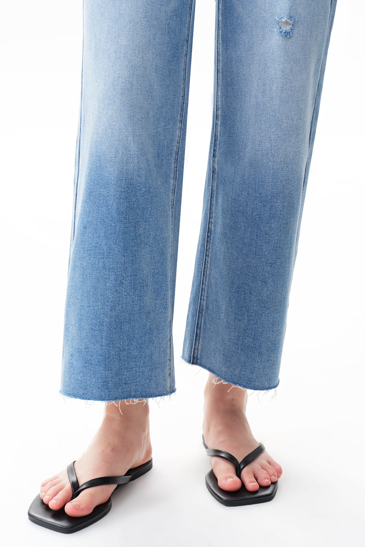 ONESO Vintage High Rise Straight Jeans