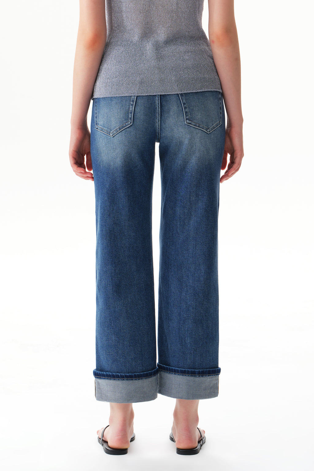 ONESO Modern Classic Mid Rise Straight Jeans