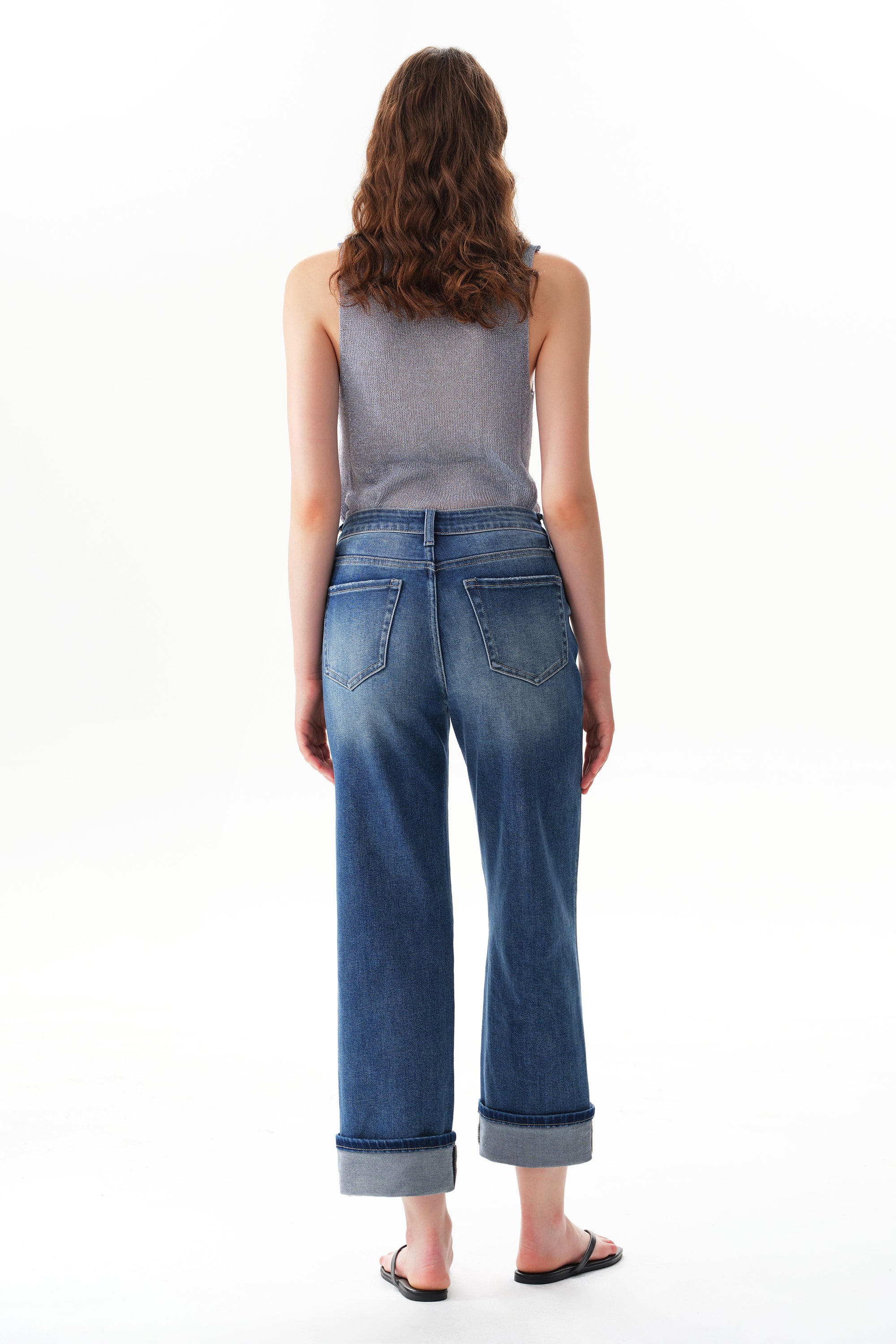 ONESO Modern Classic Mid Rise Straight Jeans
