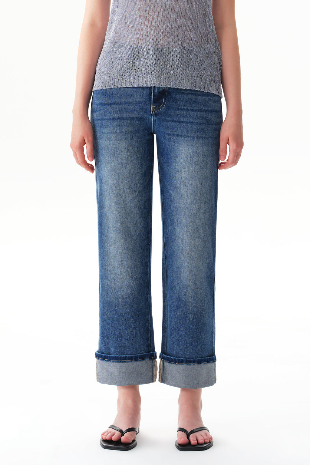 ONESO Modern Classic Mid Rise Straight Jeans