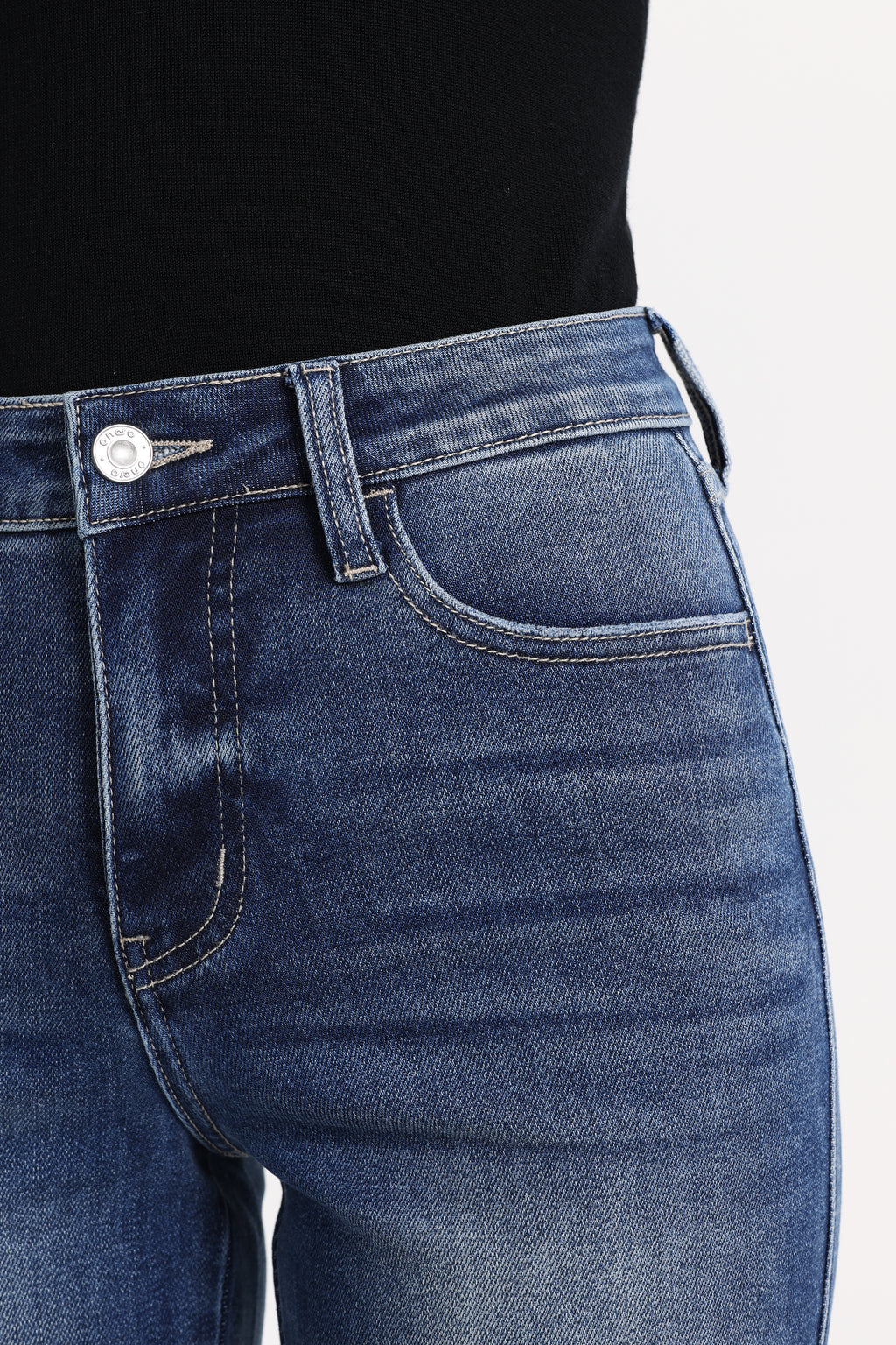 ONESO Modern Classic Mid Rise Straight Jeans