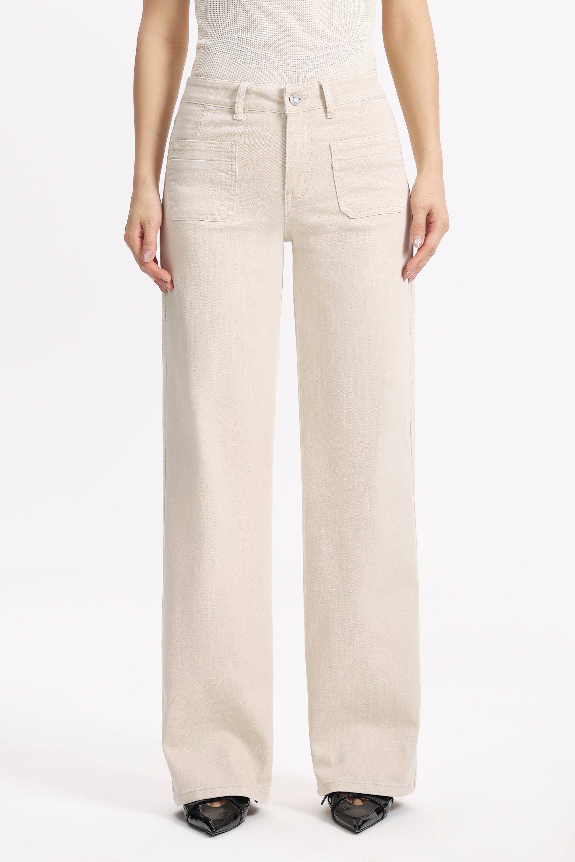 ONESO Minimalist Mid Rise Straight Jeans