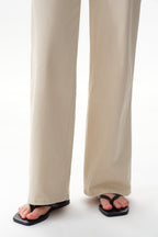 ONESO Minimalist Mid Rise Straight Jeans