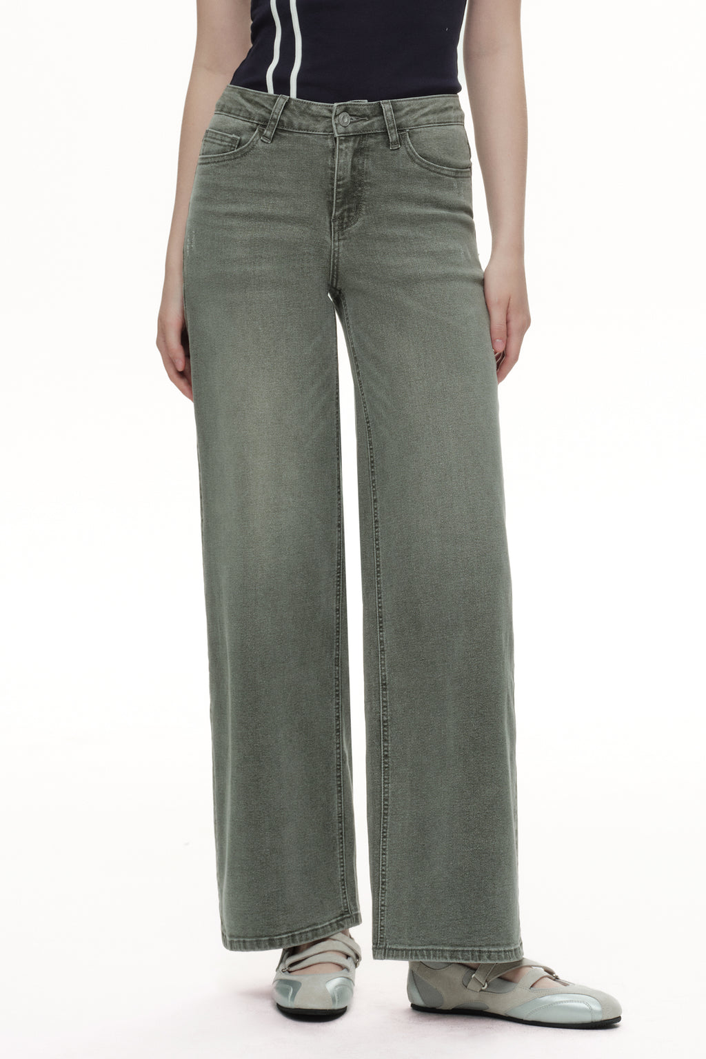 ONESO Modern Utility Mid Rise Wide Leg Jeans