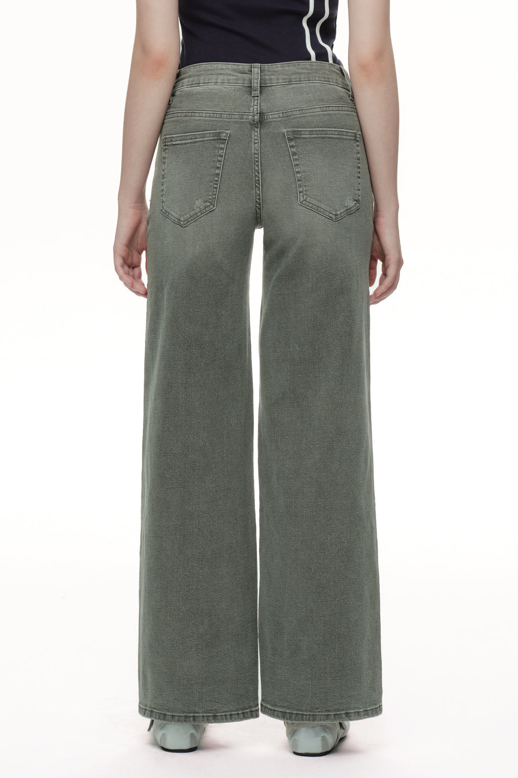 ONESO Modern Utility Mid Rise Wide Leg Jeans