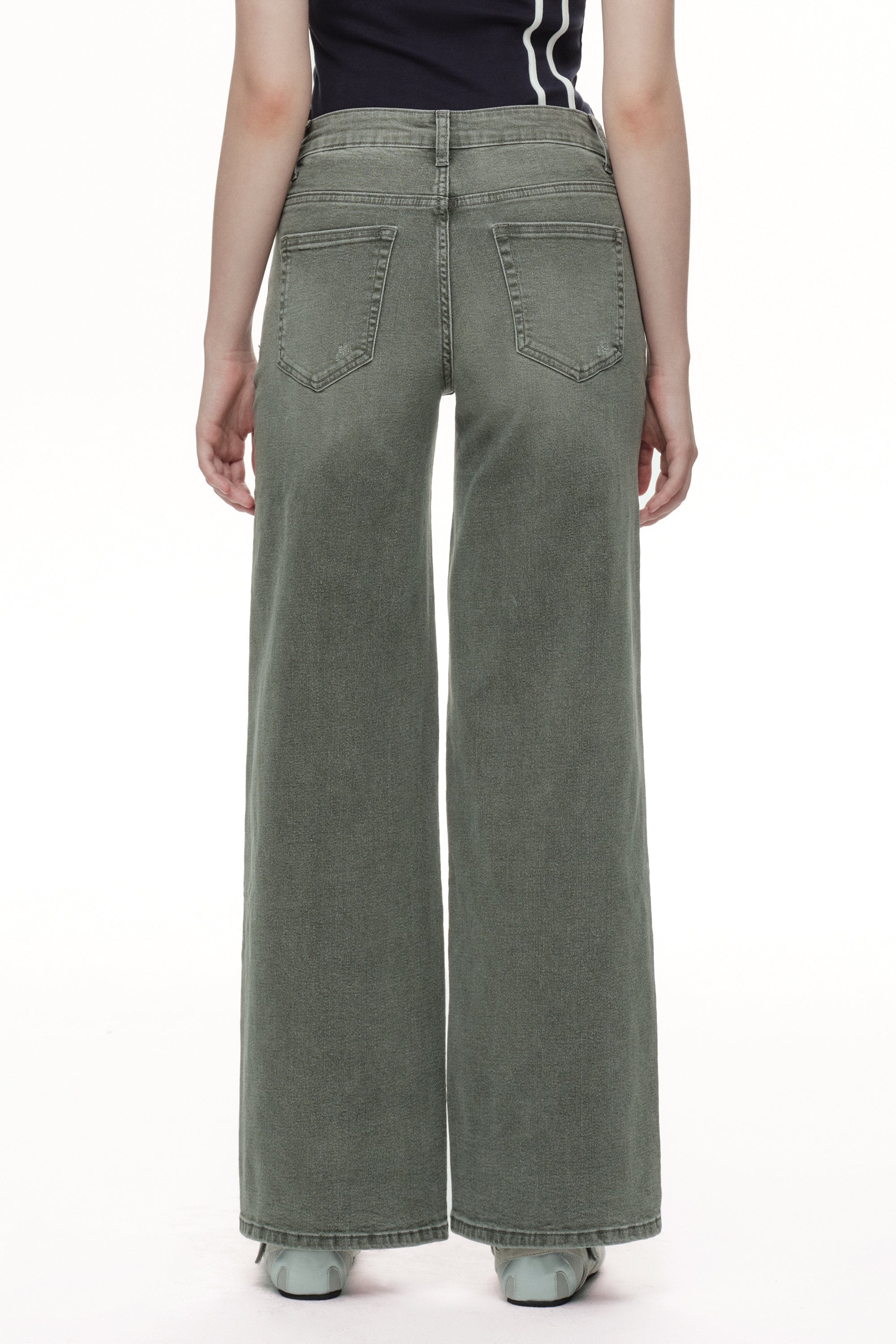 ONESO Modern Utility Mid Rise Wide Leg Jeans