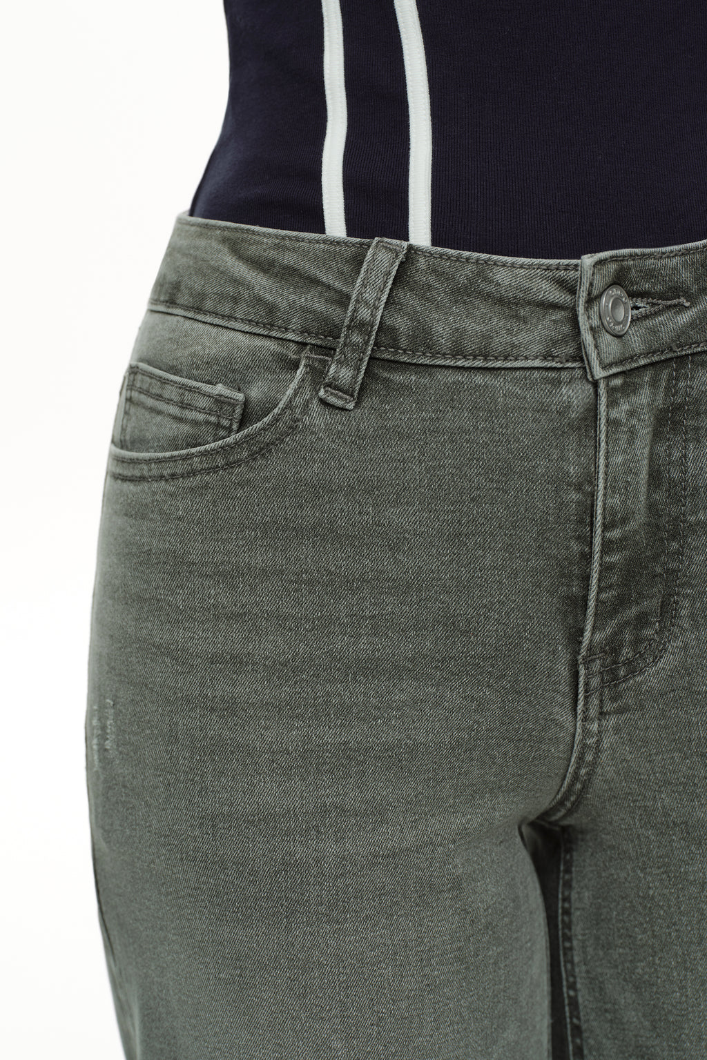 ONESO Modern Utility Mid Rise Wide Leg Jeans