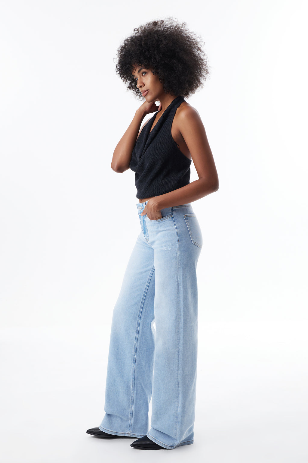 ONESO Effortless Mid Rise Wide Leg Jeans