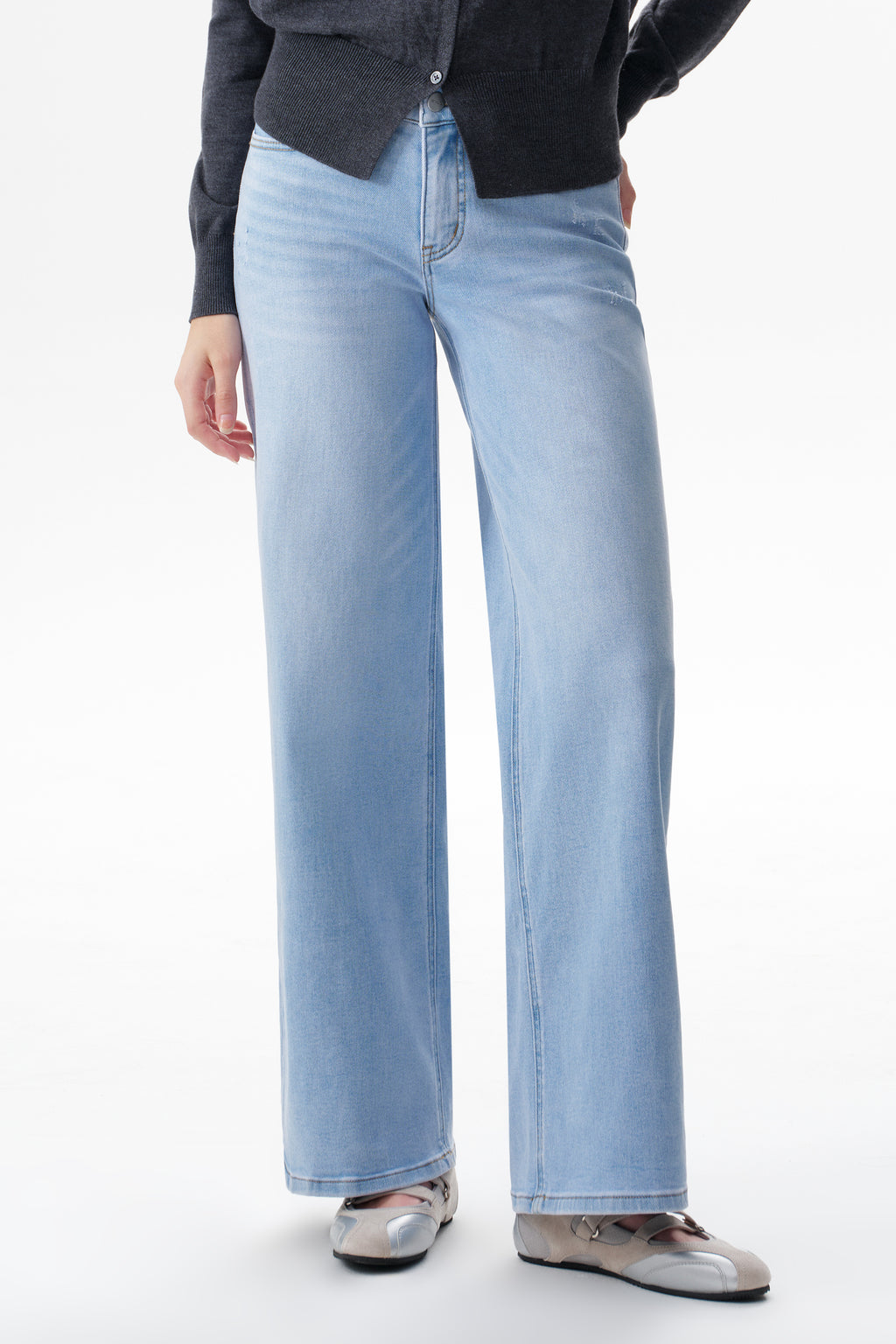 ONESO Vintage-Inspired Mid Rise Wide Leg Jeans