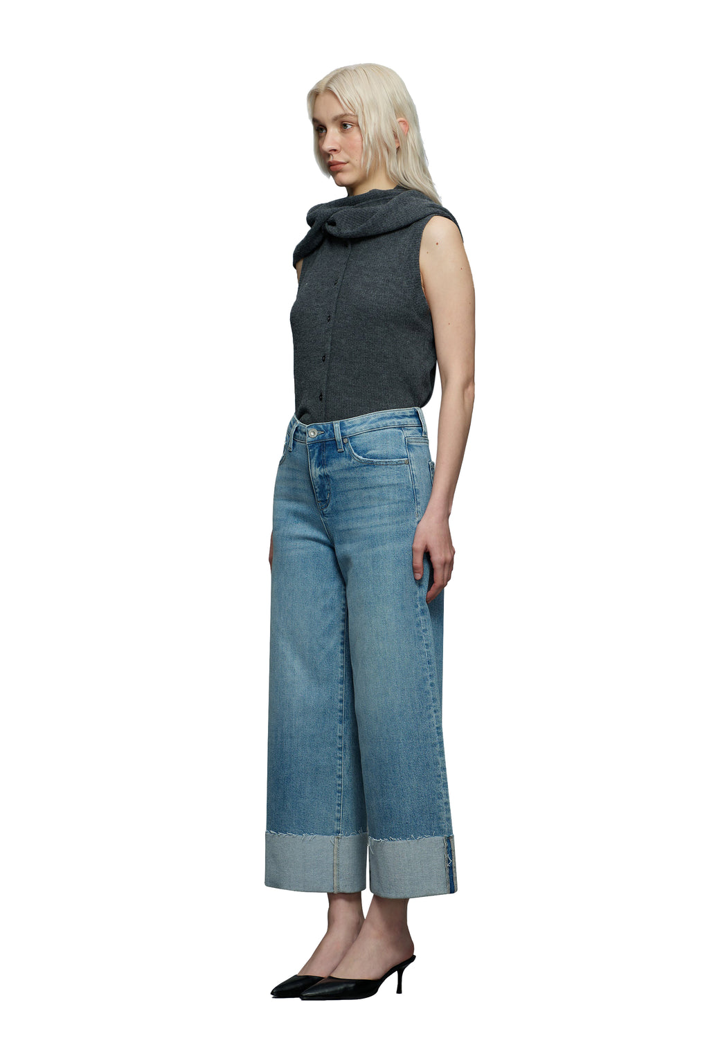 ONESO Timeless High Rise Wide Leg Jeans