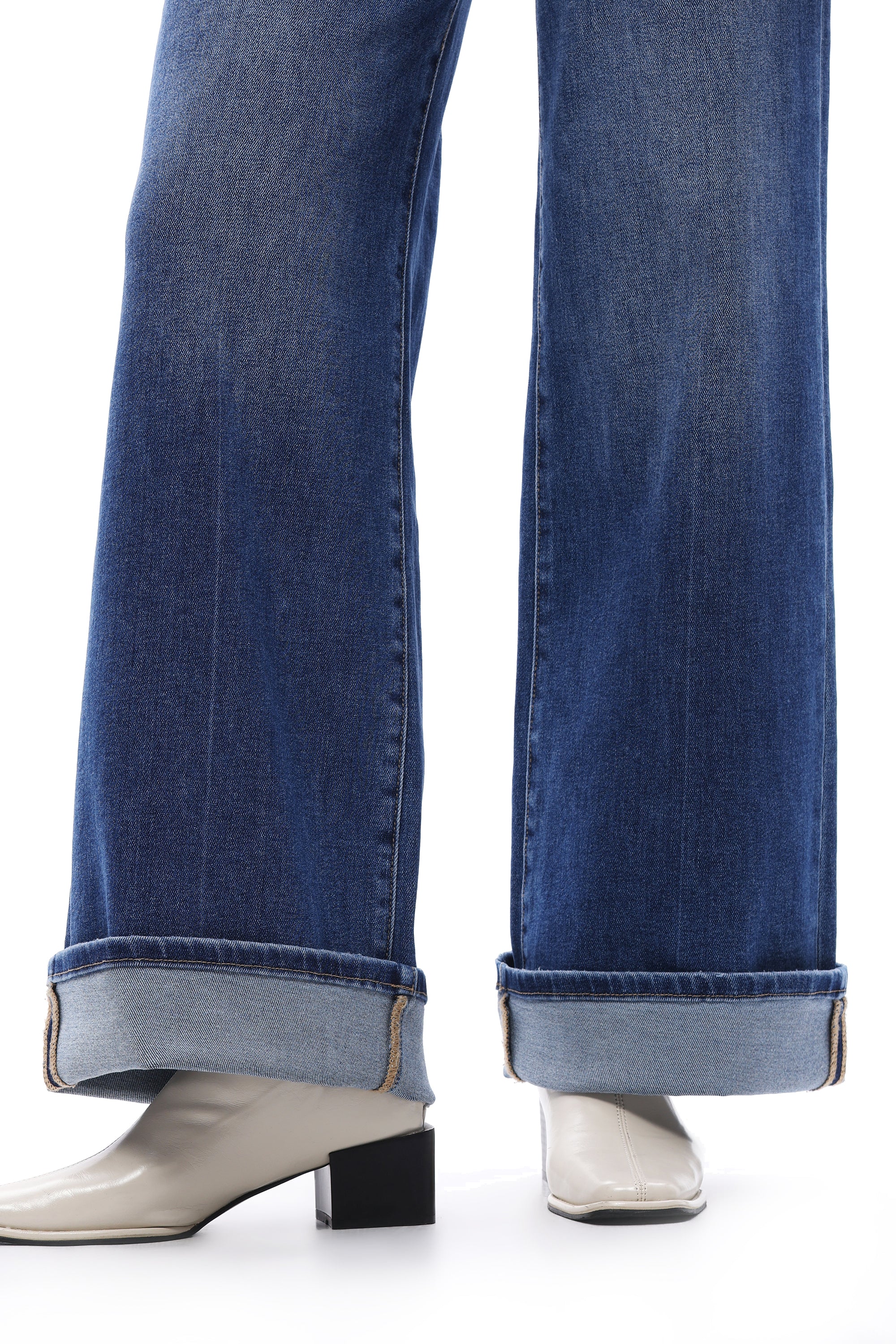 ONESO Refined High Rise Wide Leg Jeans