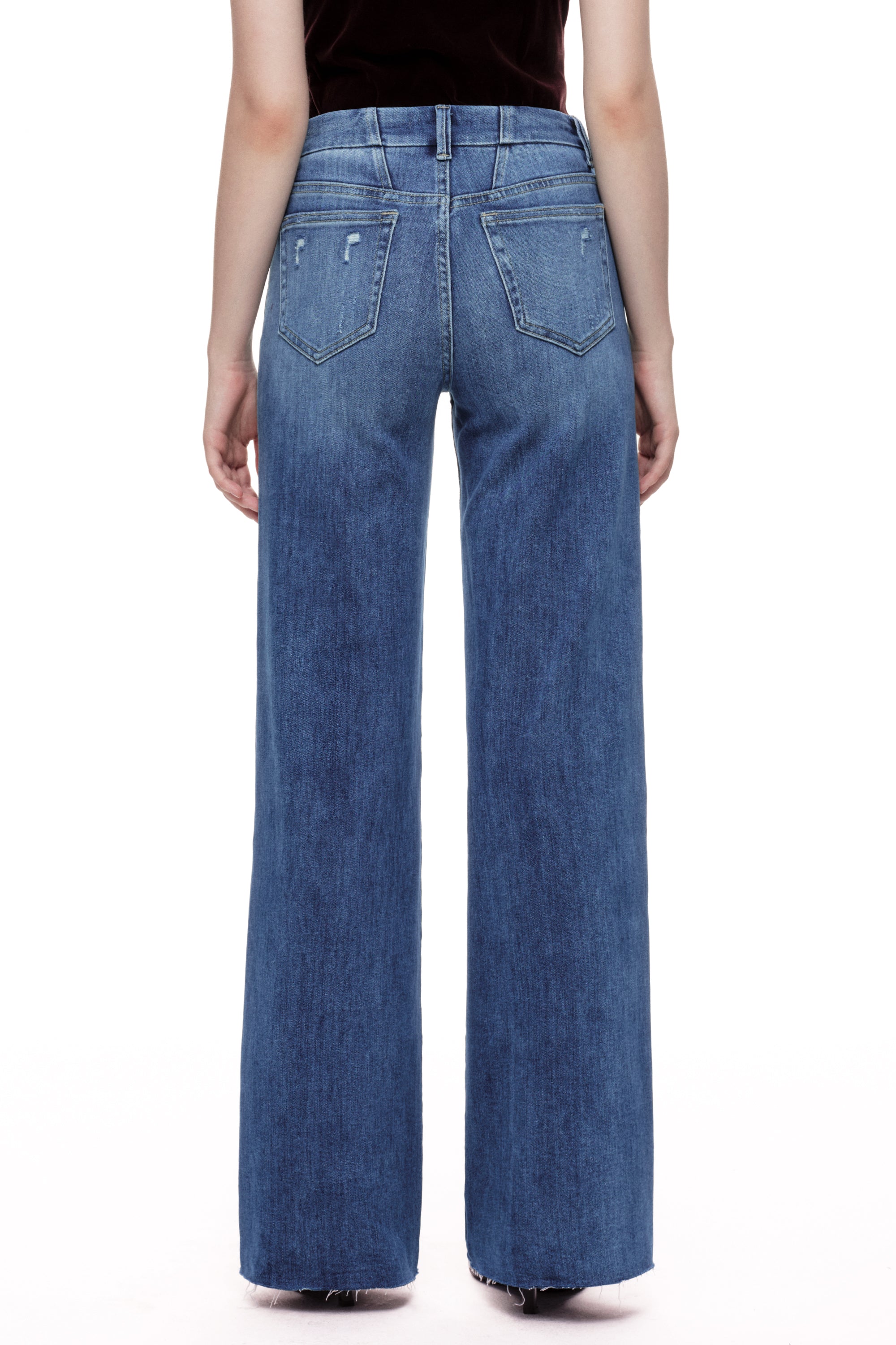 ONESO Relaxed Mid Rise Wide Leg Jeans