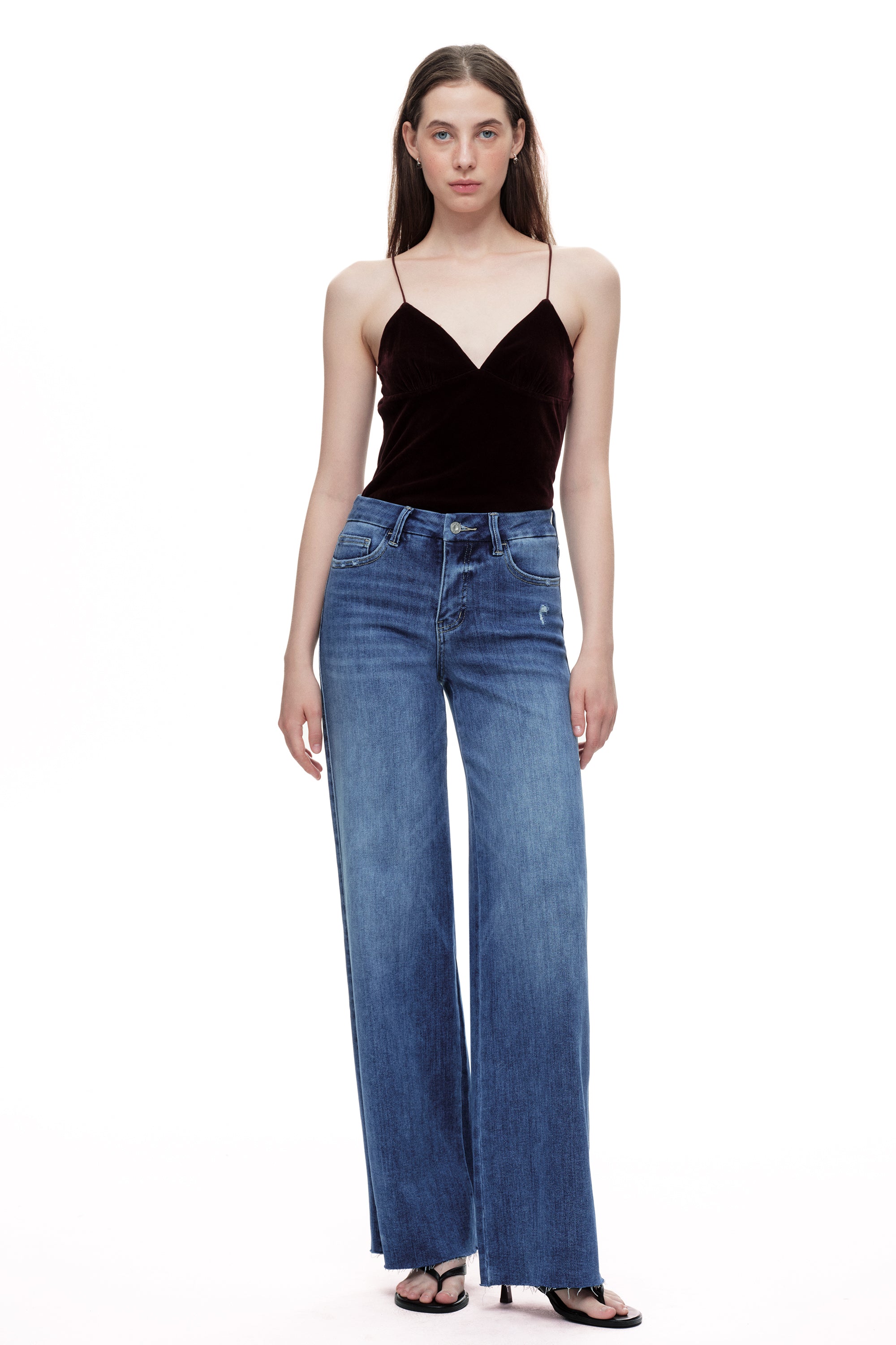 ONESO Relaxed Mid Rise Wide Leg Jeans