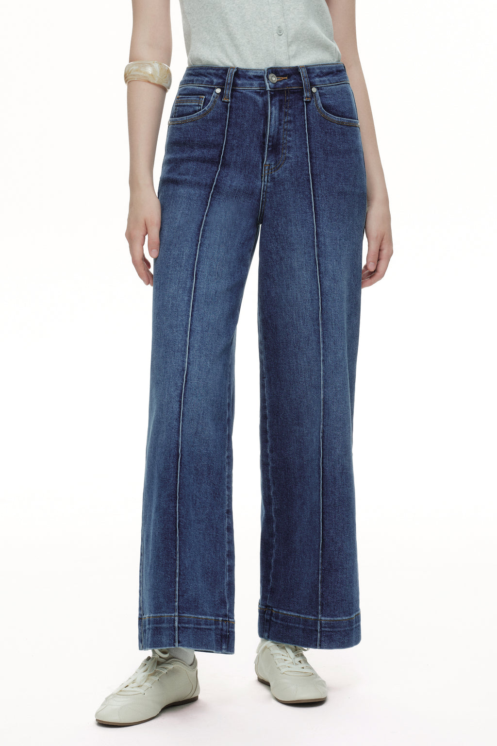 ONESO Clean Cut Modern High Rise Wide Leg Jeans