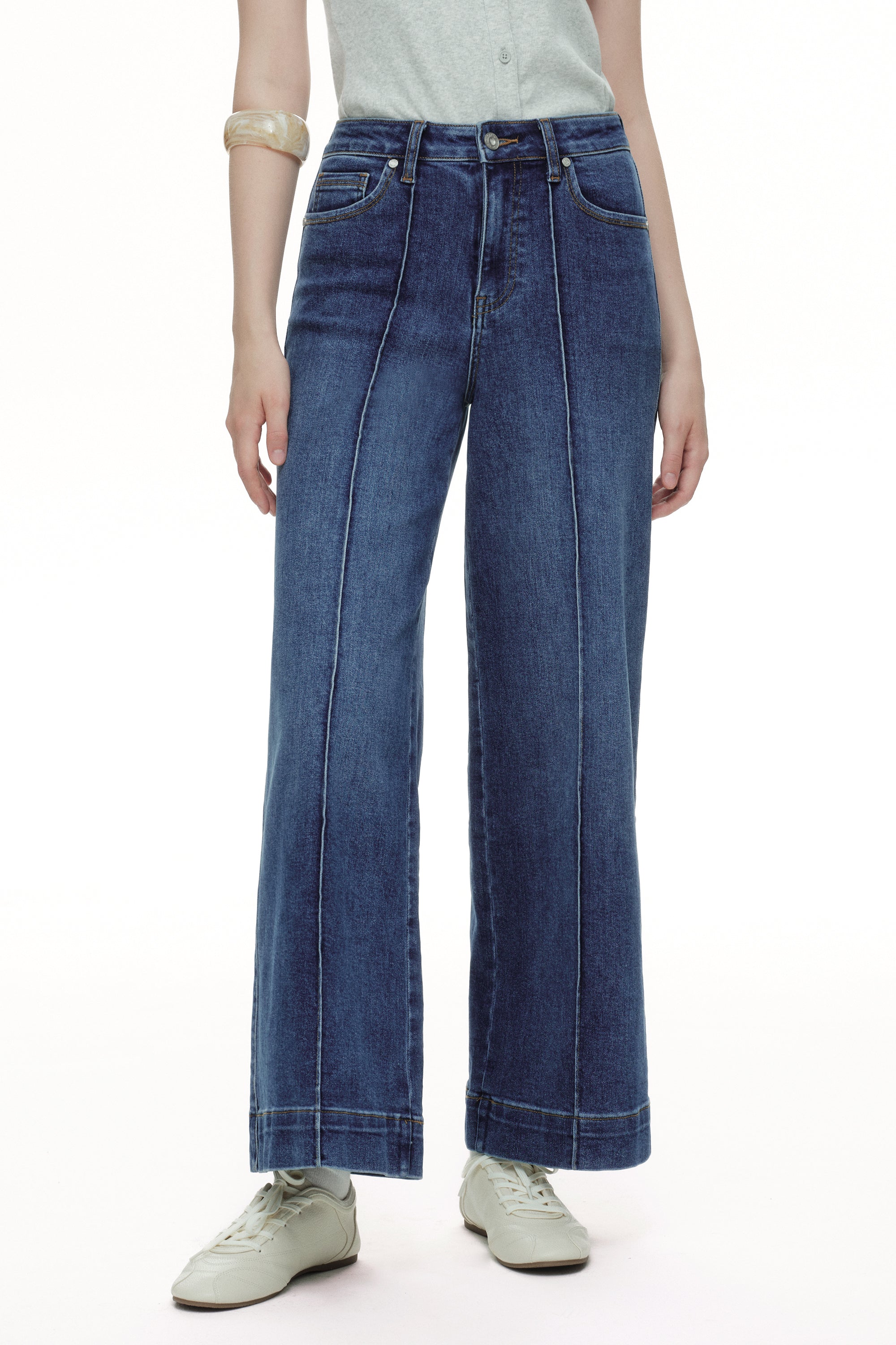 ONESO Clean Cut Modern High Rise Wide Leg Jeans