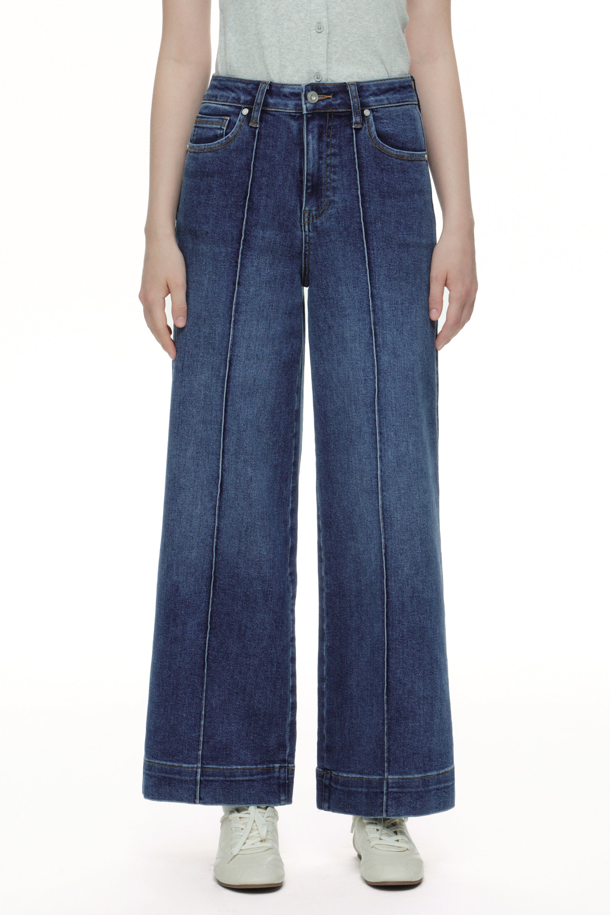 ONESO Clean Cut Modern High Rise Wide Leg Jeans