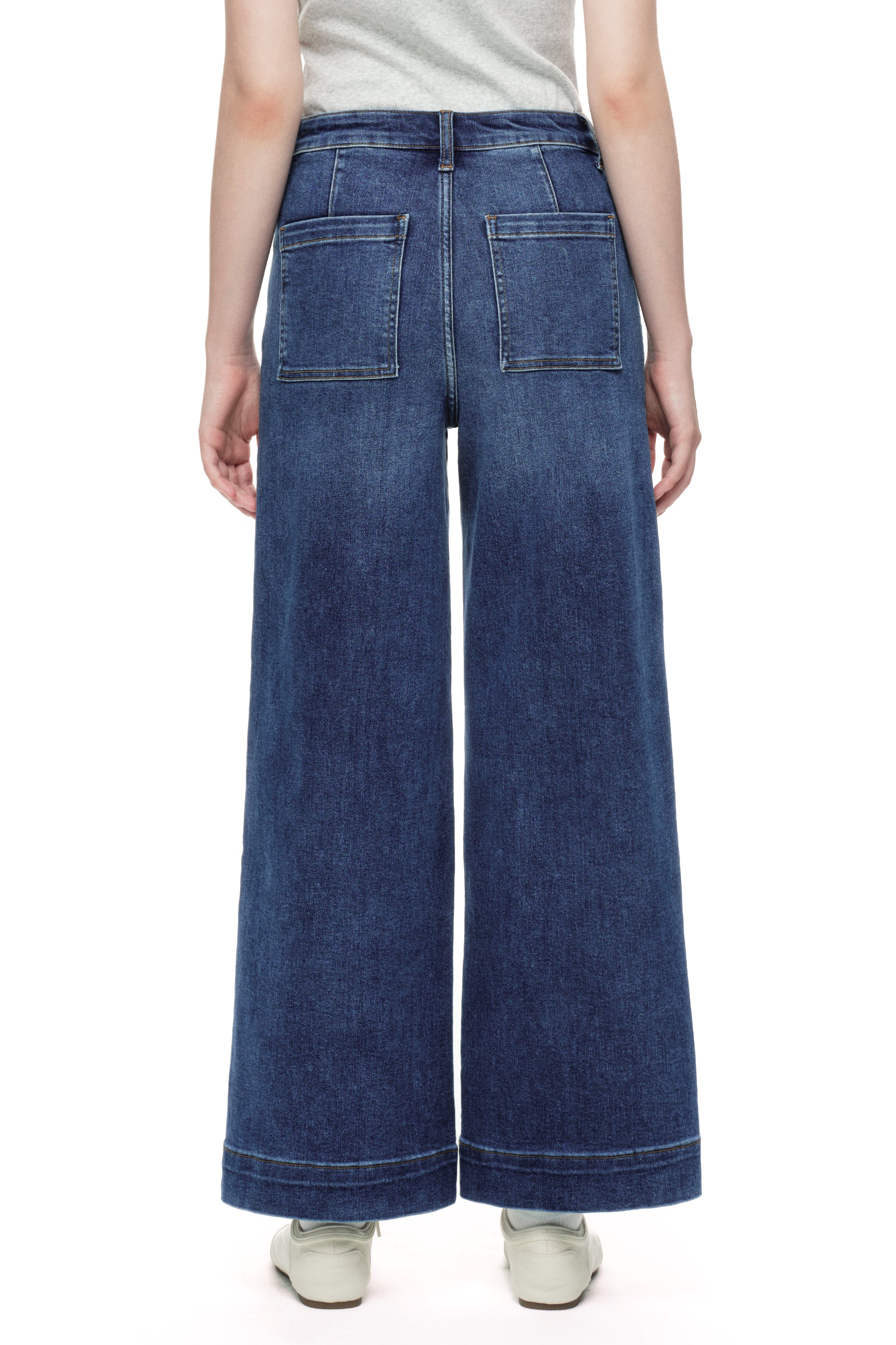 ONESO Clean Cut Modern High Rise Wide Leg Jeans