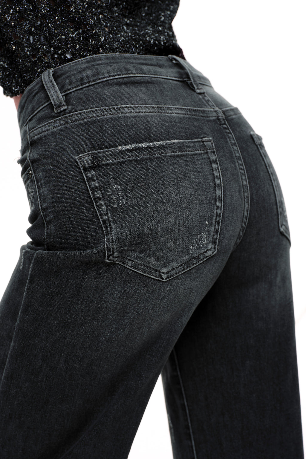 ONESO Edgy Mid Rise Wide Leg Jeans