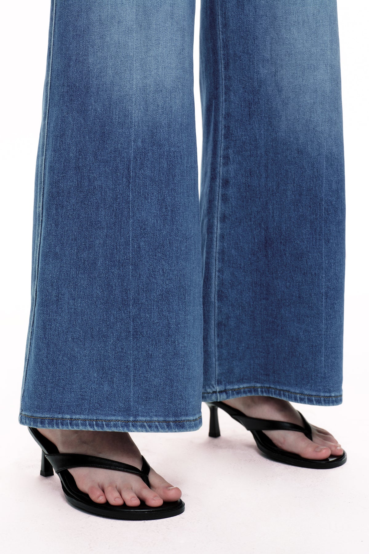 ONESO Effortless High Rise Wide Leg Jeans
