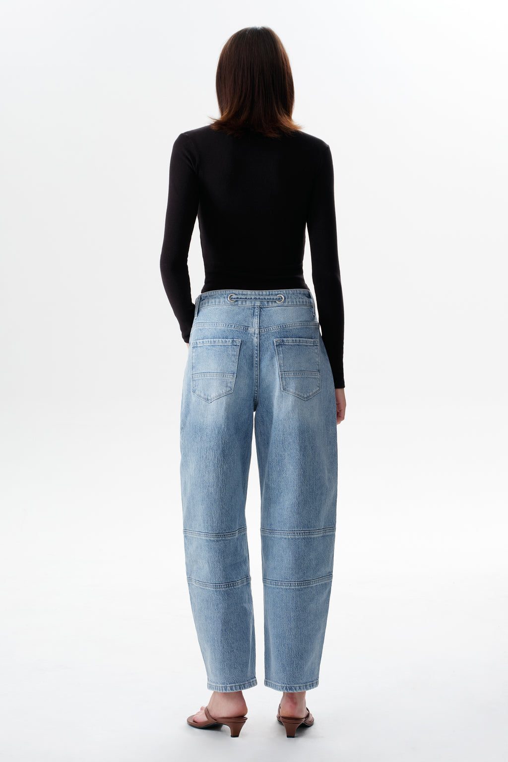 ONESO Artisan Mid Rise Barrel Jeans