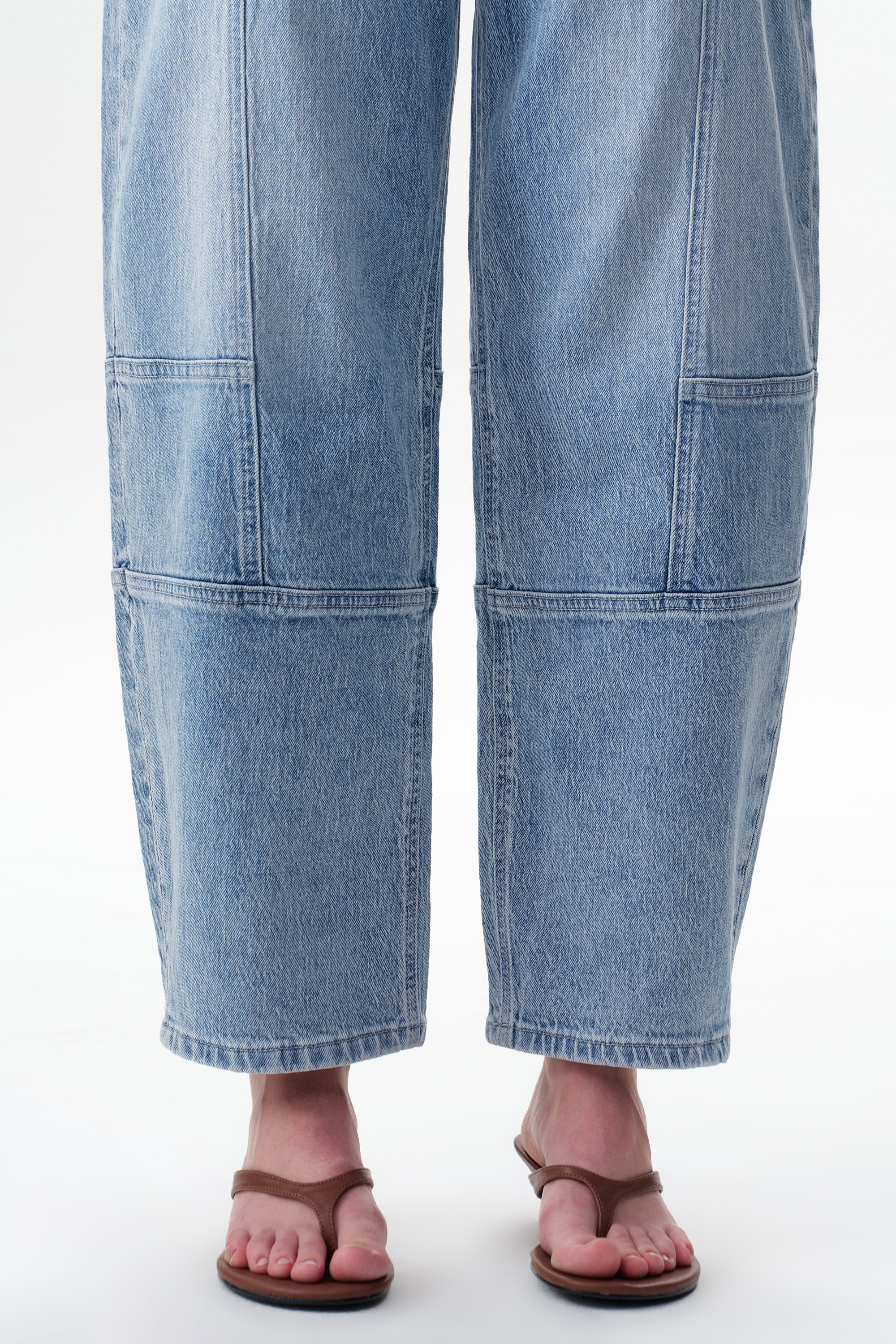 ONESO Artisan Mid Rise Barrel Jeans